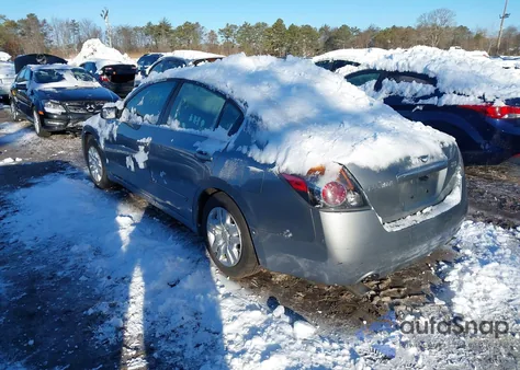 2009 Nissan Altima 2.5 S z USA, uszkodzony, nr VIN 1N4AL21E29N549268